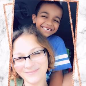 Meet your Posher, Kendra